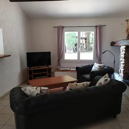 Holiday home Nane , Le De La Serenite Noaillan