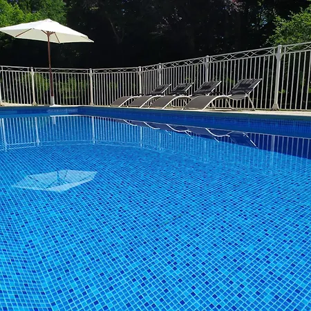 Nane , Le De La Serenite Holiday home *