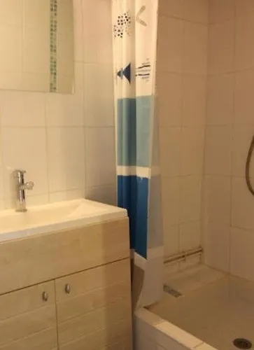 Nane , Le De La Serenite 別荘 Noaillan