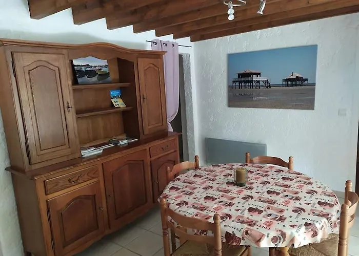 別荘 Nane , Le De La Serenite